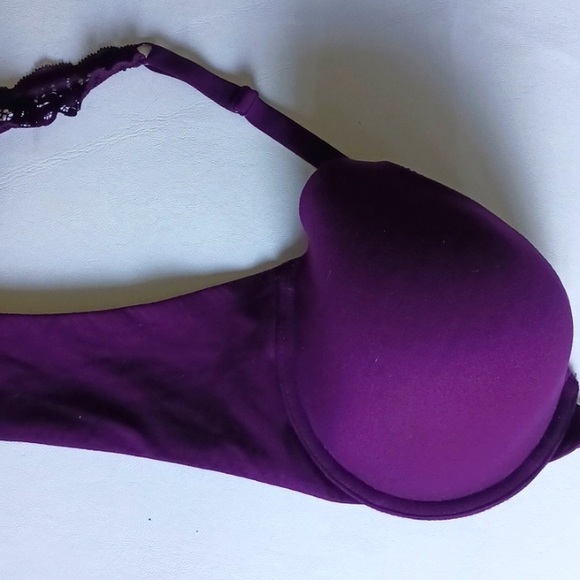 VICTORIA SECRET BODY BY VICTORIA LINED DEMI BRA 34DDD - Picture 10 of 10